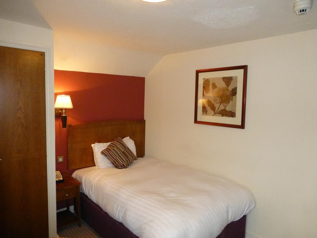 Waterloo Hotel Crowthorne Værelse billede